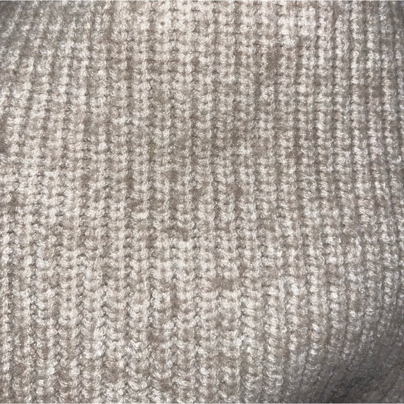 Neutral Color-Block Abstract Sweater - Picture 6 of 6